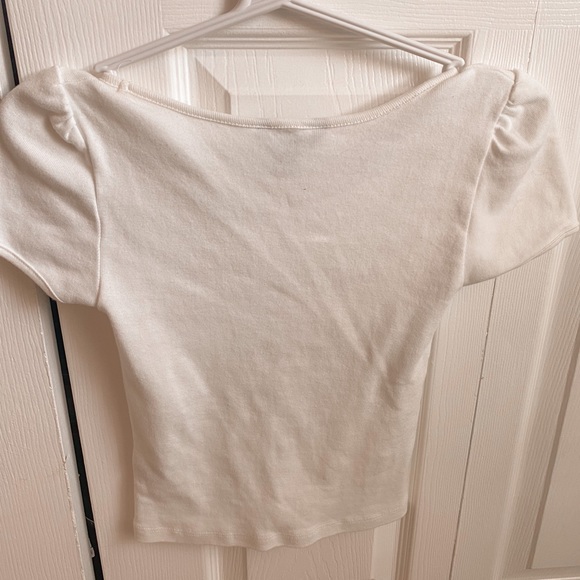 American Eagle Short Sleeve Top - Picture 2 of 3